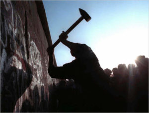 berlin-wall-coming-down